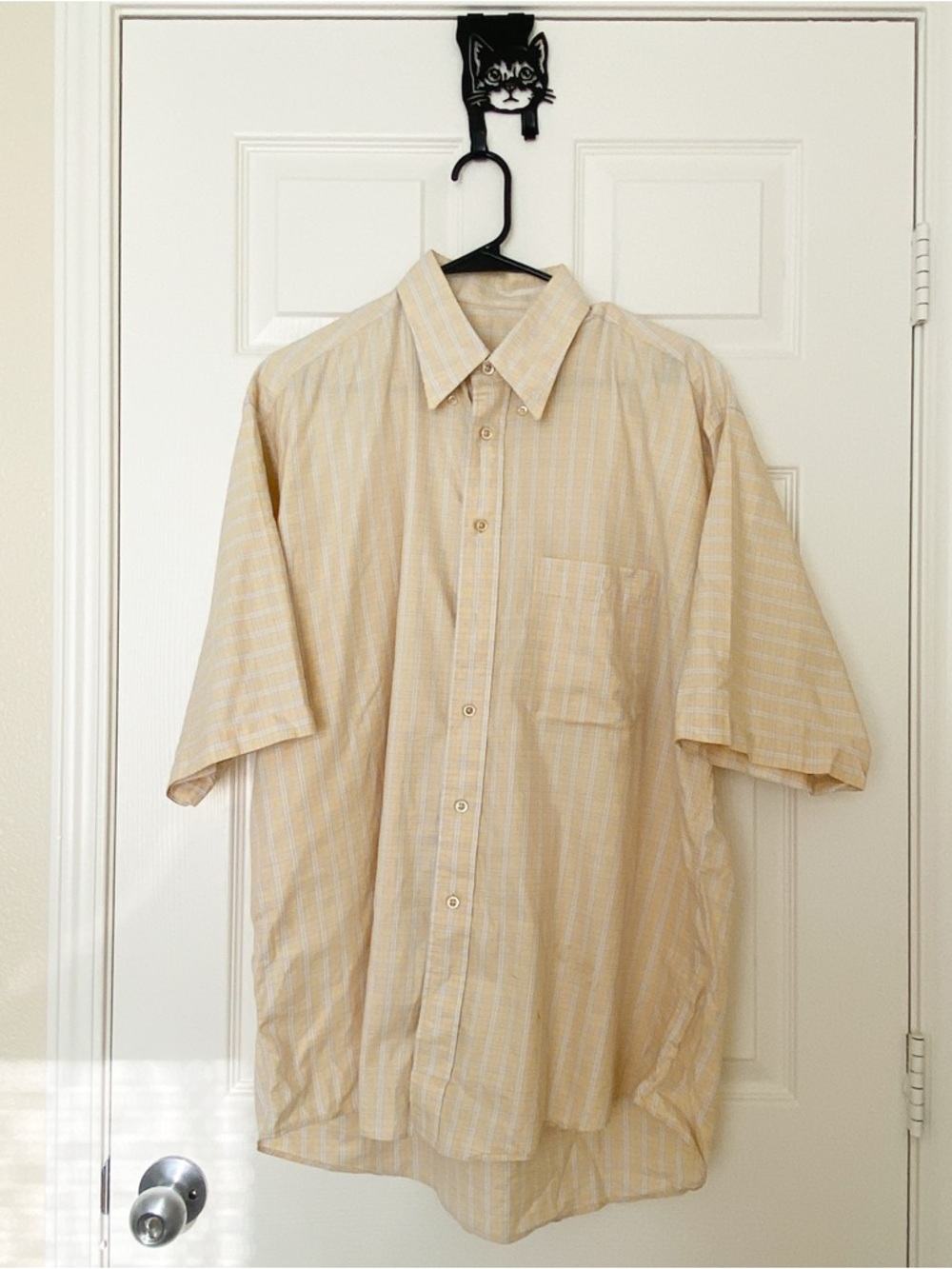 Burberry Beige and White Short-Sleeve Button-Down Shirt